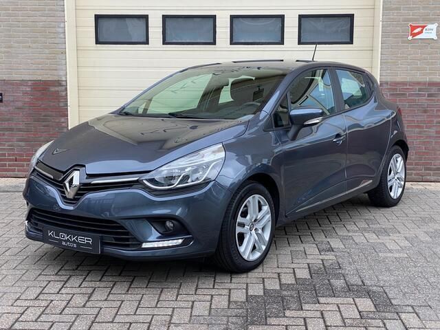 Grijs Gebruikt 2017 Renault Clio IV Life Hatchback | € 8.950 (Eerlijke prijs) - Afbeelding 1/4