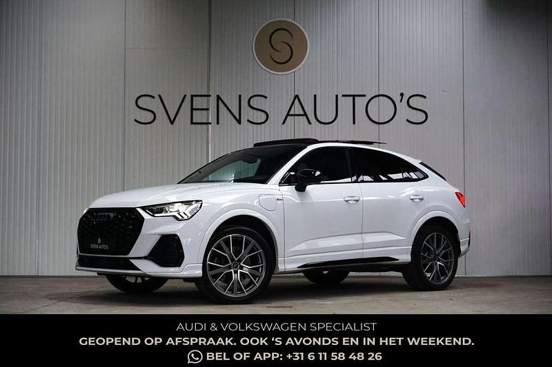 Wit Gebruikt 2022 Audi Q3 Sportback Black Edition SUV | € 42.895 (Eerlijke prijs) - Afbeelding 1/4
