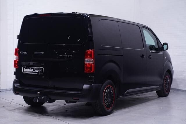Occasion Peugeot Expert 95 PK (69 kW) 2017 Zwart Van