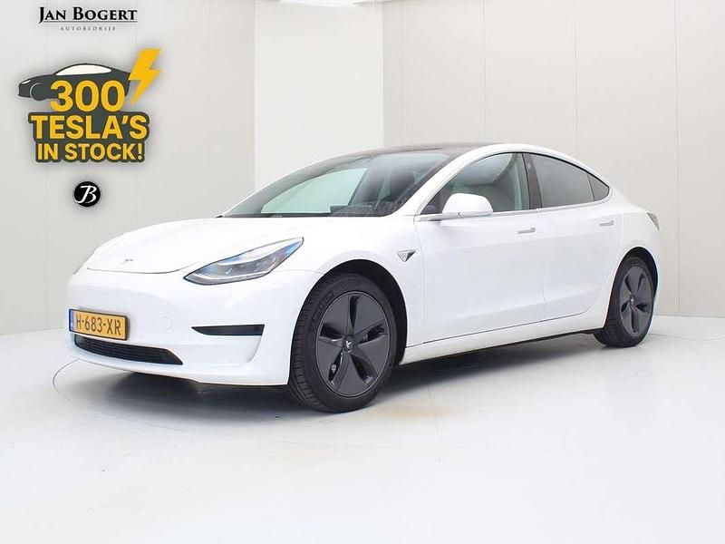 Wit Gebruikt 2020 Tesla Model 3 Standard Range Sedan | € 17.900 (Goede deal) - Afbeelding 1/4