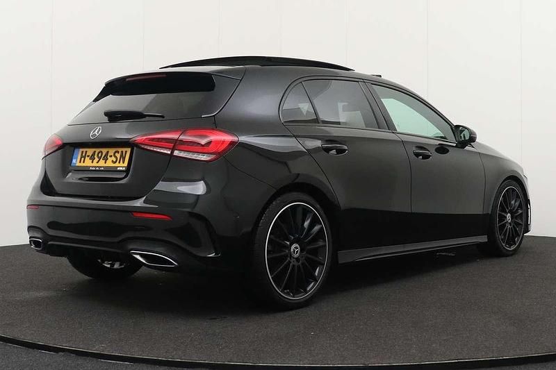 Occasion Mercedes A250 AMG 225 PK (165 kW) 2019 Zwart (metallic) Hatchback