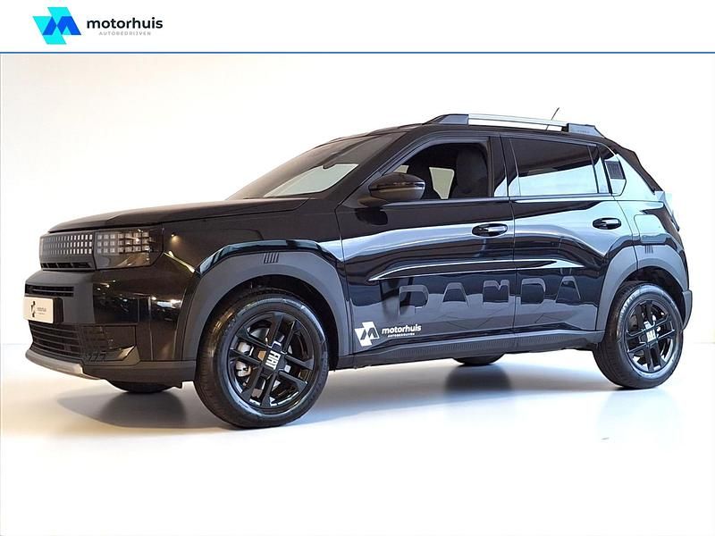 Zwart Occasion 2025 Fiat Grande Panda Icon Hatchback | € 25.940 (Eerlijke prijs) - Afbeelding 1/4