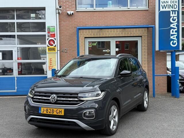 Grijs Gebruikt 2020 VW T-Cross Style SUV | € 18.995 (Goede deal) - Afbeelding 1/4