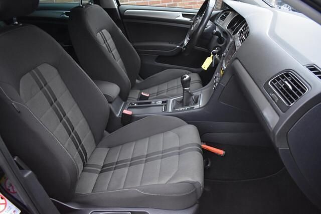 Occasion VW Golf VII Edition 110 PK (80 kW) 2014 Zwart Hatchback