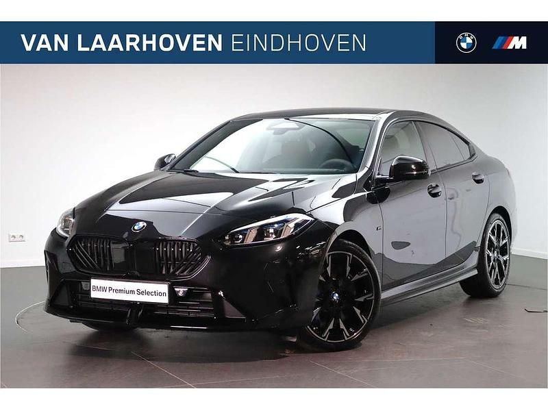 Saphirschwarz Gebruikt 2025 BMW 220 M Sport Coupé | € 48.950 (Eerlijke prijs) - Afbeelding 1/4