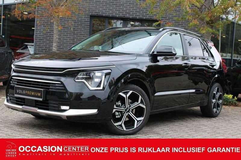 Zwart Gebruikt 2024 Kia Niro SUV | € 33.950 (Eerlijke prijs) - Afbeelding 1/4