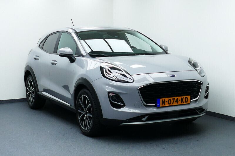 Grijs Gebruikt 2020 Ford Puma Titanium X SUV | € 20.444 (Eerlijke prijs) - Afbeelding 1/4