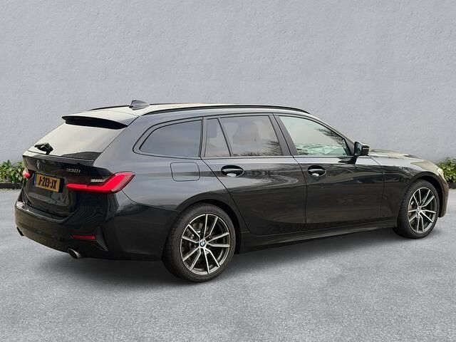 Occasion BMW 330 Executive 259 PK (190 kW) 2020 Zwart Stationwagen