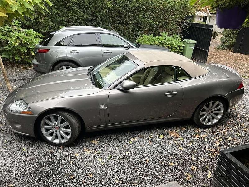Grijs Gebruikt 2009 Jaguar XK Cabriolet | € 28.500 - Afbeelding 1/4