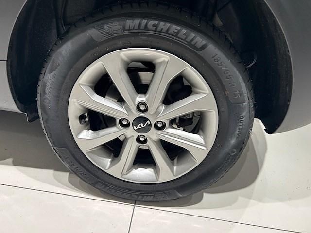 Occasion Kia Stonic 2024 Grijs (metallic) SUV