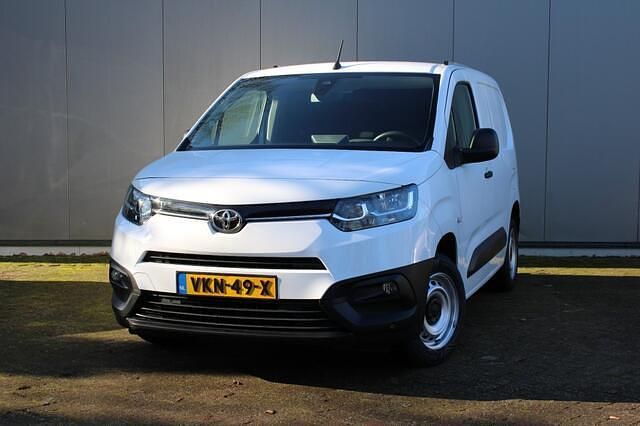 Wit Occasion 2021 Toyota Proace MPV | € 11.250 (Goede deal) - Afbeelding 1/4
