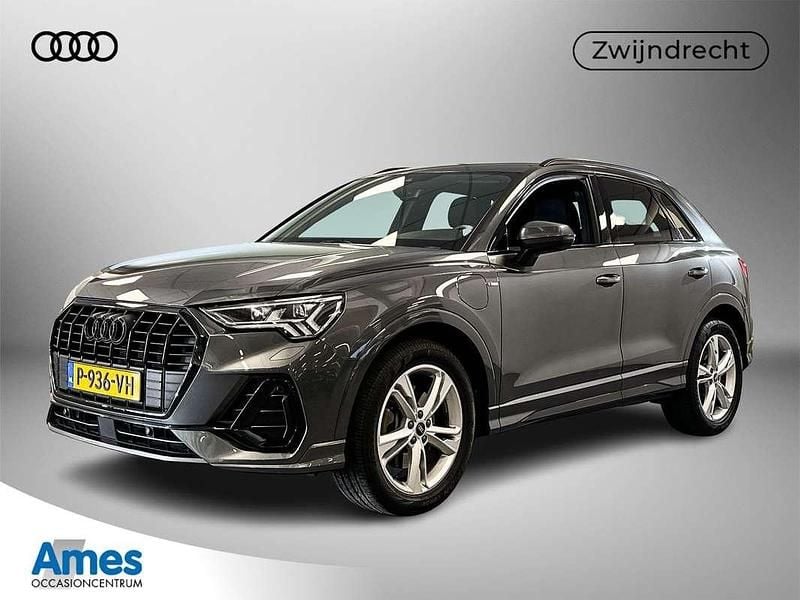 Grijs Gebruikt 2022 Audi Q3 S-Line SUV | € 39.995 (Eerlijke prijs) - Afbeelding 1/3