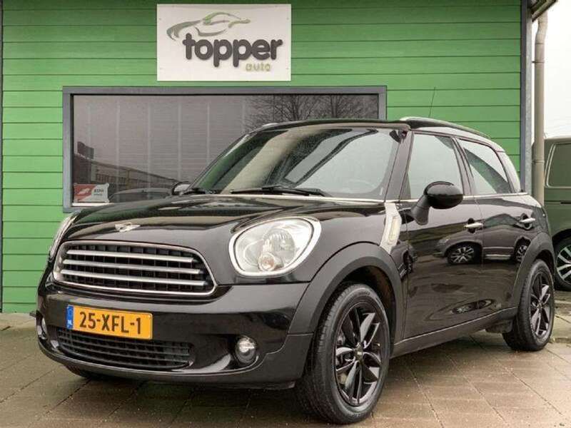 Zwart, metallic lak Gebruikt 2012 Mini Cooper Countryman SUV | € 7.745 (Eerlijke prijs) - Afbeelding 1/4