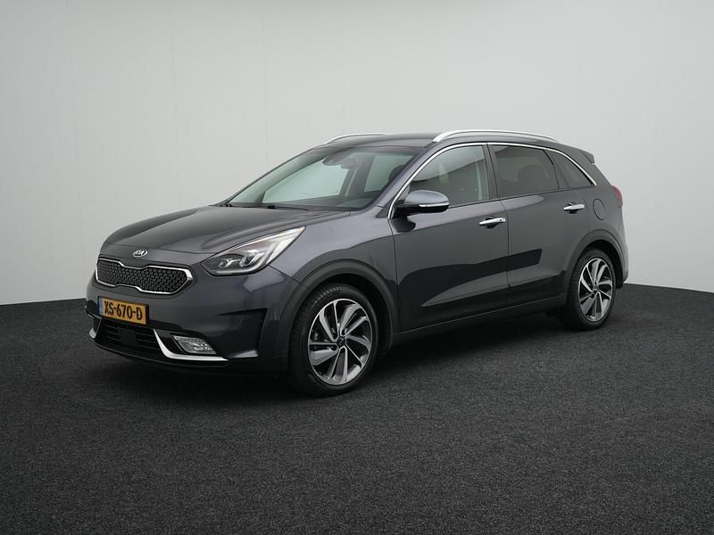 Grijs Occasion 2019 Kia Niro SUV | € 19.940 (Iets duurder) - Afbeelding 1/4