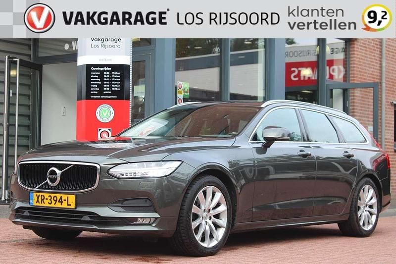 Grijs, metallic lak Gebruikt 2019 Volvo V90 Momentum Stationwagen | € 26.990 (Eerlijke prijs) - Afbeelding 1/4