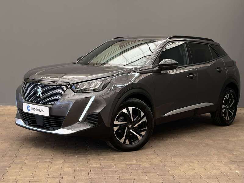 Grijs Gebruikt 2023 Peugeot 2008 Allure SUV | € 21.900 (Eerlijke prijs) - Afbeelding 1/4
