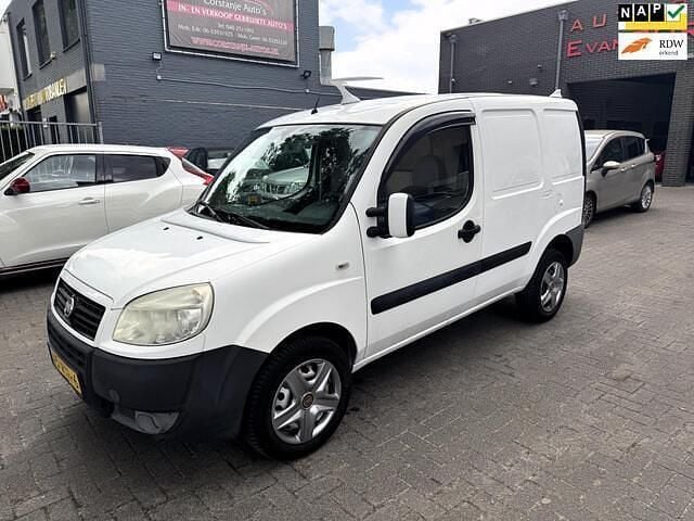 Overige Gebruikt 2008 Fiat Doblò MPV | € 1.200 (Goede deal) - Afbeelding 1/4