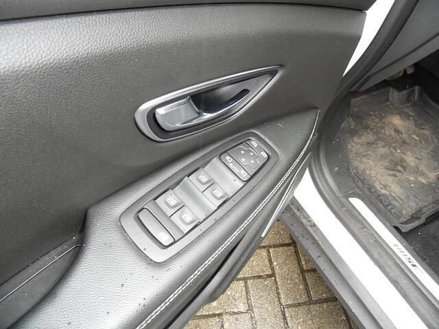 Occasion Renault Grand Scénic IV Bose Edition 165 PK (121 kW) 2018 Wit MPV