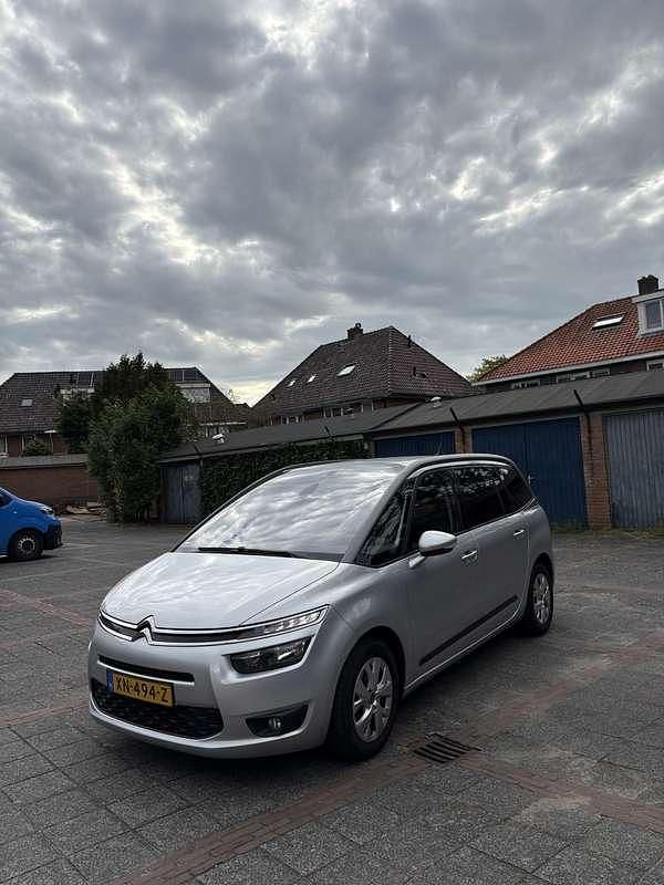 Grijs Gebruikt 2014 Citroën C4 Picasso Intensive MPV | € 6.400 (Iets duurder) - Afbeelding 1/4