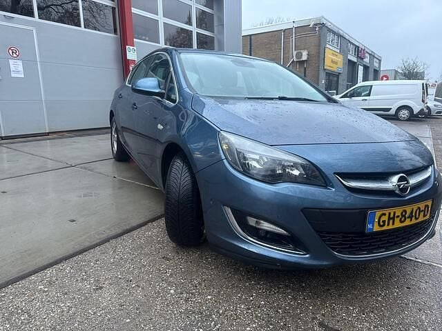 Occasion Opel Astra Sport 140 PK (102 kW) 2014 Blauw Hatchback