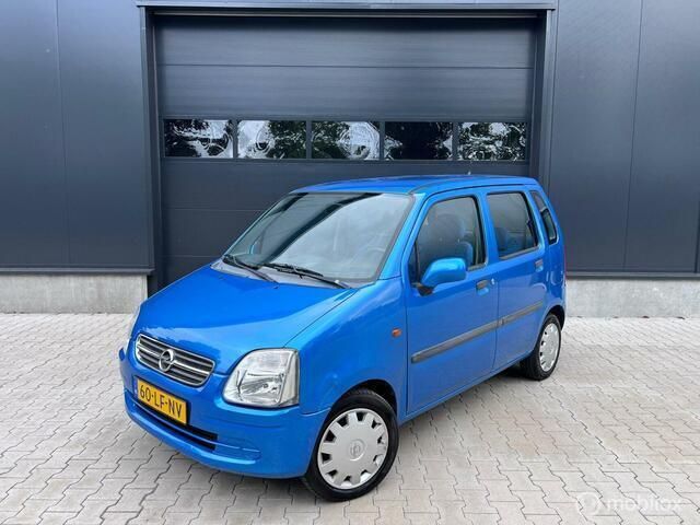 Blauw Gebruikt 2002 Opel Agila Comfort Hatchback | € 999 (Eerlijke prijs) - Afbeelding 1/4