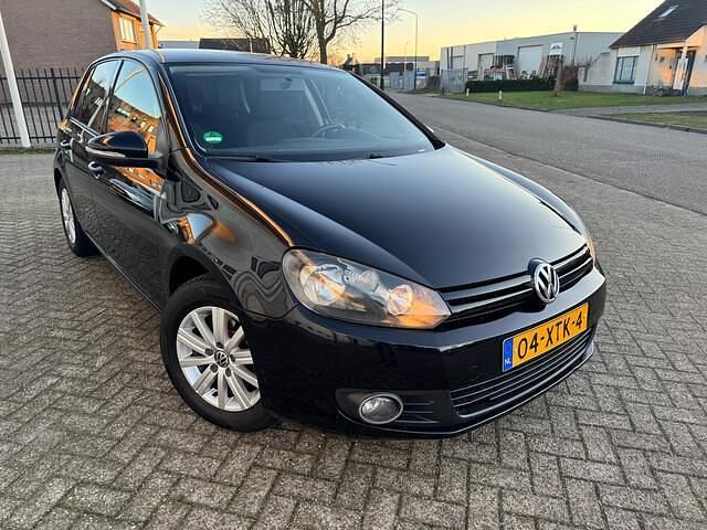 Occasion VW Golf VII Trendline 105 PK (77 kW) 2012 Zwart Hatchback