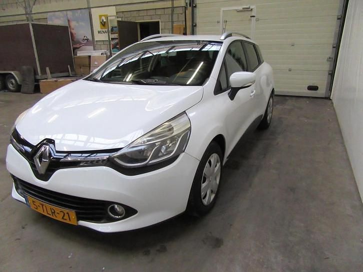 Occasion 2014 Renault Clio IV Expression Stationwagen | € 5.750 (Goede deal) - Afbeelding 1/4