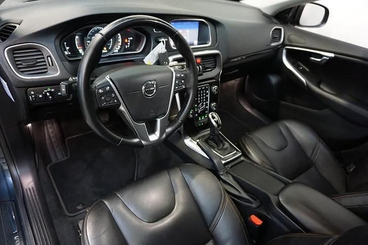 Occasion Volvo V40 CC 120 PK (88 kW) 2017 Stationwagen
