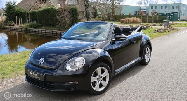 Zwart Gebruikt 2015 VW Beetle Cabriolet | € 12.995 (Eerlijke prijs) - Afbeelding 1/4