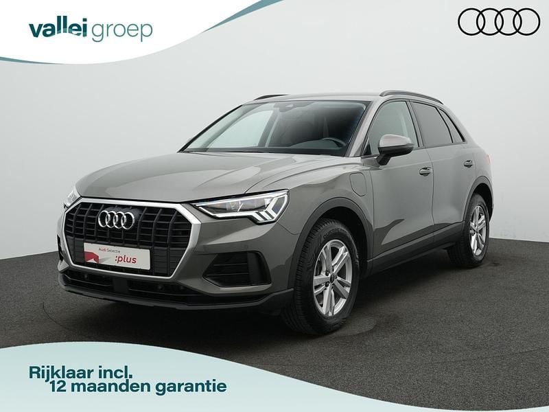 Grijs Occasion 2023 Audi Q3 Advanced SUV | € 31.900 (Super prijs) - Afbeelding 1/4