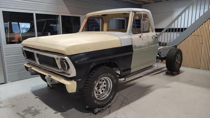 Gebruikt 1972 Ford F100 Pickup | € 12.500 - Afbeelding 1/4