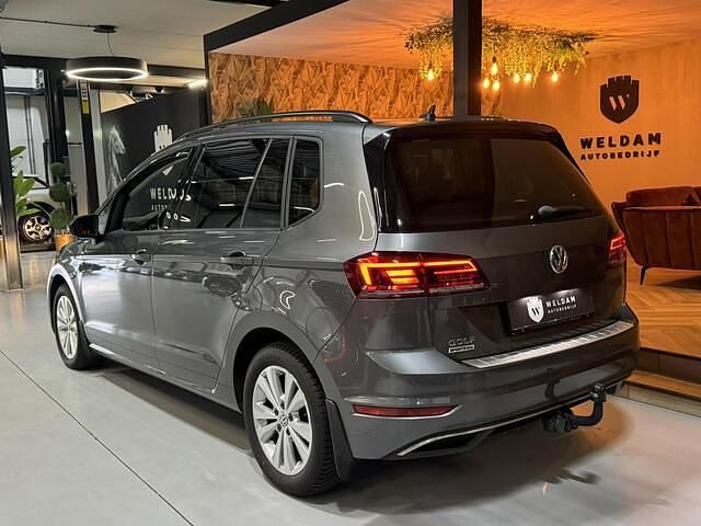 Occasion VW Golf Sportsvan Comfortline 110 PK (80 kW) 2018 Grijs MPV