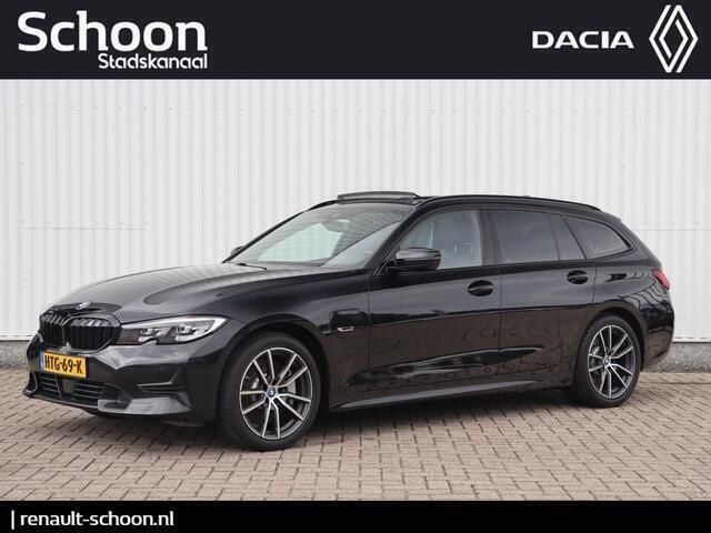 Zwart Gebruikt 2022 BMW 330 M Sport Stationwagen | € 32.400 (Super prijs) - Afbeelding 1/4