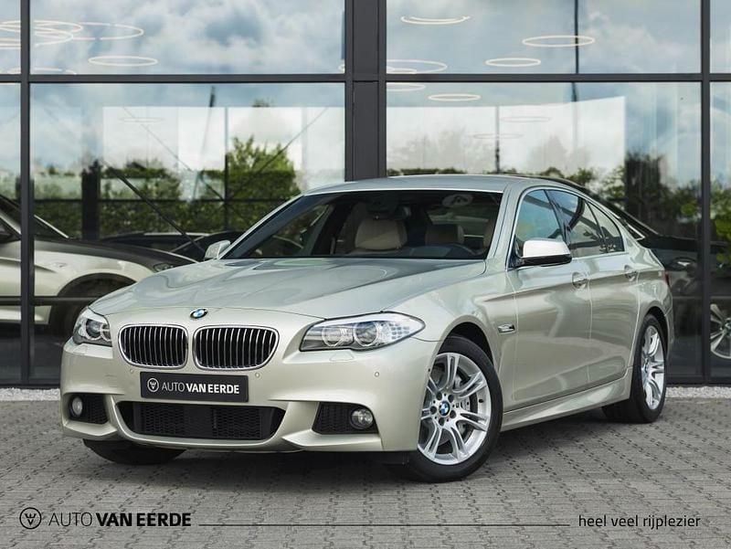 Zilver, metallic lak Gebruikt 2012 BMW 528 M Sport Sedan | € 21.950 (Goede deal) - Afbeelding 1/4