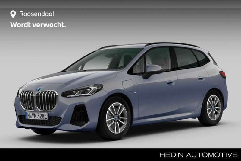 Grijs Gebruikt 2024 BMW 225 Active Tourer M Sport MPV | € 43.880 (Eerlijke prijs) - Afbeelding 1/3