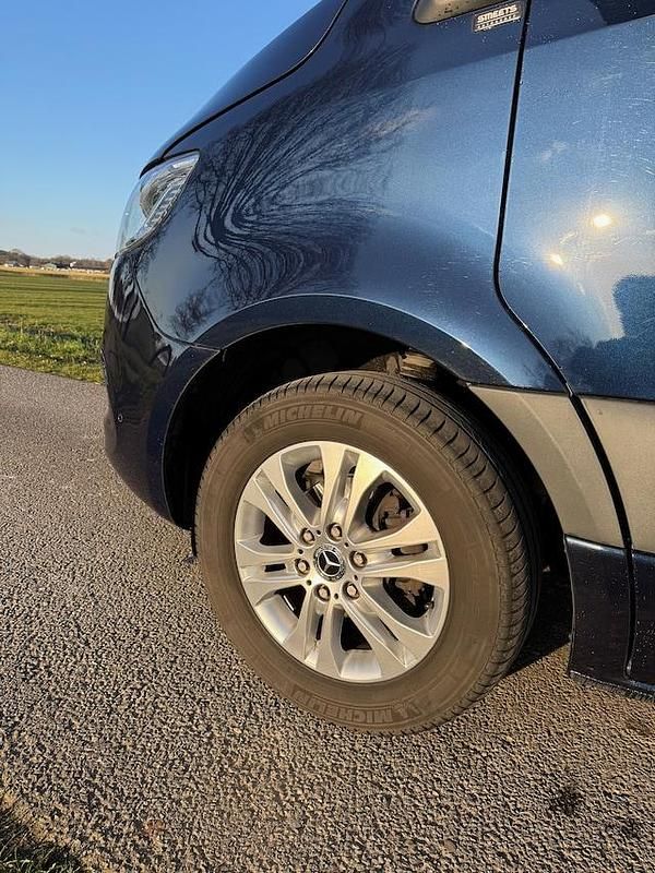 Occasion Mercedes Sprinter 190 PK (139 kW) 2021 Blauw (metallic) Van