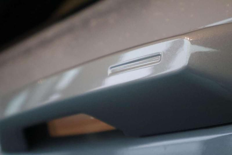 Nieuw Volvo EX30 CC Performance 314 kW (428 PK) 2025 Grijs SUV