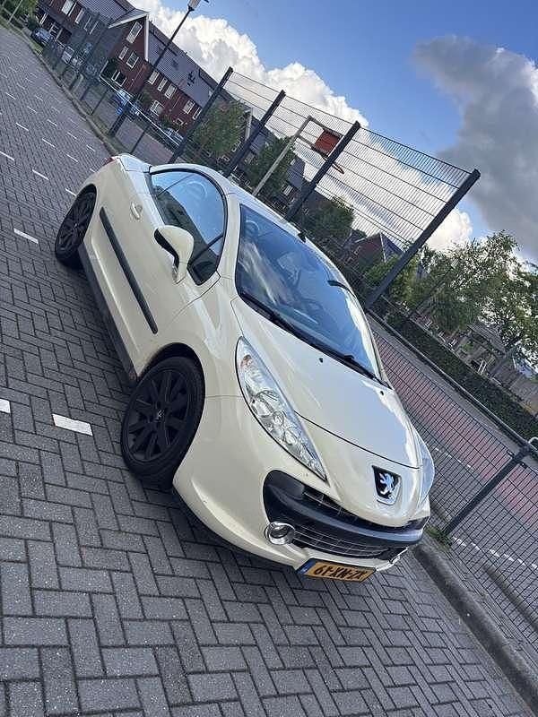 Beige Gebruikt 2008 Peugeot 207 Cabriolet | € 2.800 (Eerlijke prijs) - Afbeelding 1/4