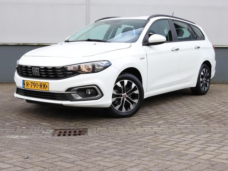 Wit Gebruikt 2022 Fiat Tipo Stationwagen | € 20.775 (Eerlijke prijs) - Afbeelding 1/3