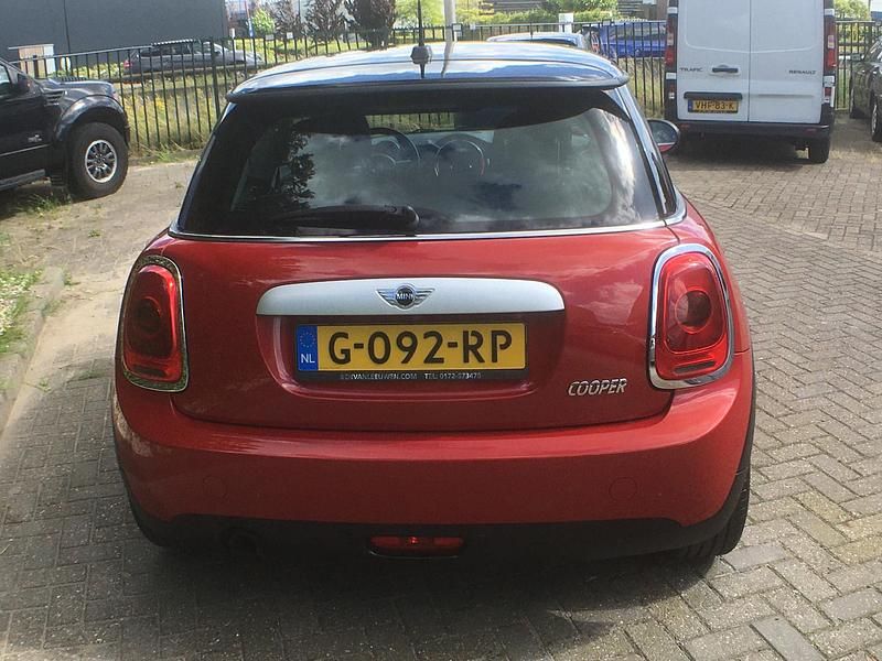 Occasion Mini Cooper Business 136 PK (100 kW) 2014 Rood Hatchback
