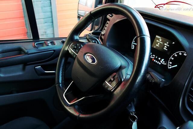 Occasion Ford Transit Custom Limited 129 PK (94 kW) 2020 Zwart Van