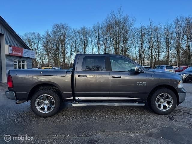 Occasion Dodge Ram 309 PK (227 kW) 2014 Grijs (metallic) Pickup
