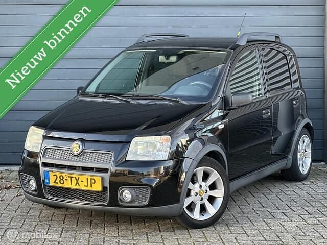 Zwart Gebruikt 2007 Fiat Panda Sport Hatchback | € 3.250 (Eerlijke prijs) - Afbeelding 1/4