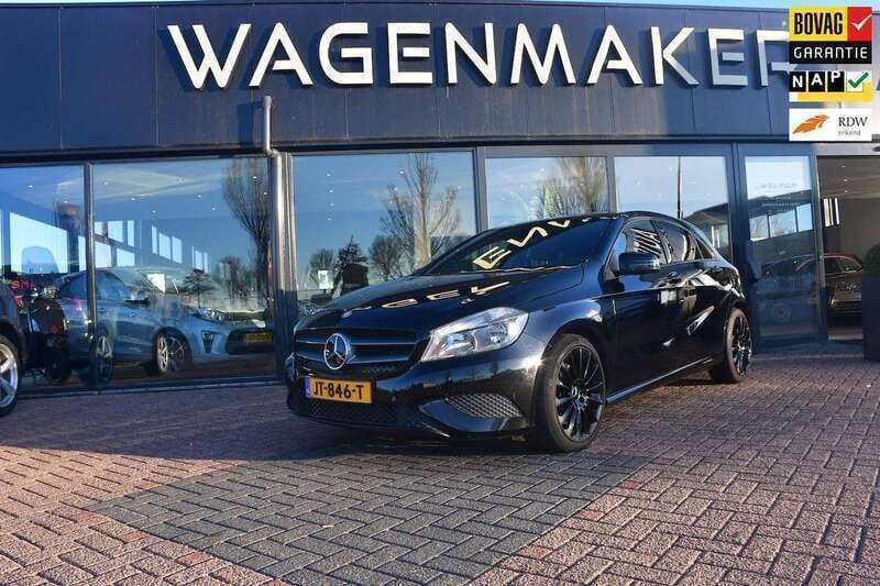 Zwart Gebruikt 2013 Mercedes A250 Ambition Hatchback | € 13.950 (Goede deal) - Afbeelding 1/4