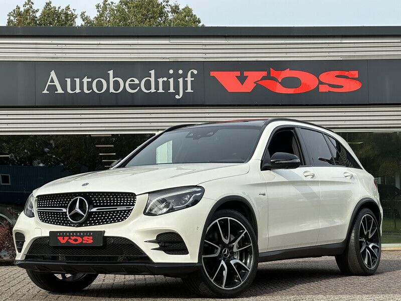 Wit Gebruikt 2023 Mercedes GLC43 AMG AMG SUV | € 37.900 (Eerlijke prijs) - Afbeelding 1/4