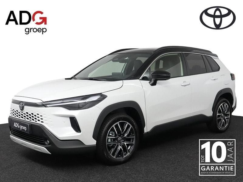 Wit Gebruikt 2025 Toyota Corolla Hybrid Executive Hatchback | € 48.450 - Afbeelding 1/4