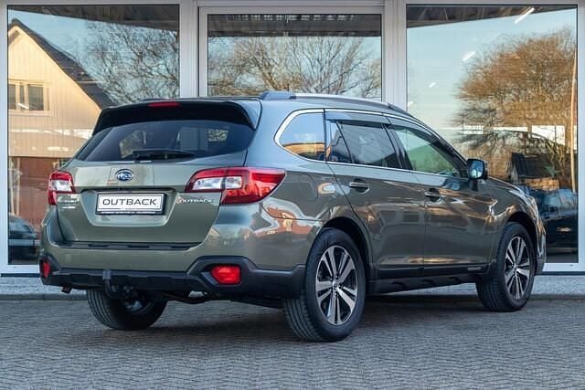 Occasion Subaru Outback Premium 175 PK (128 kW) 2019 Groen (metallic) Stationwagen