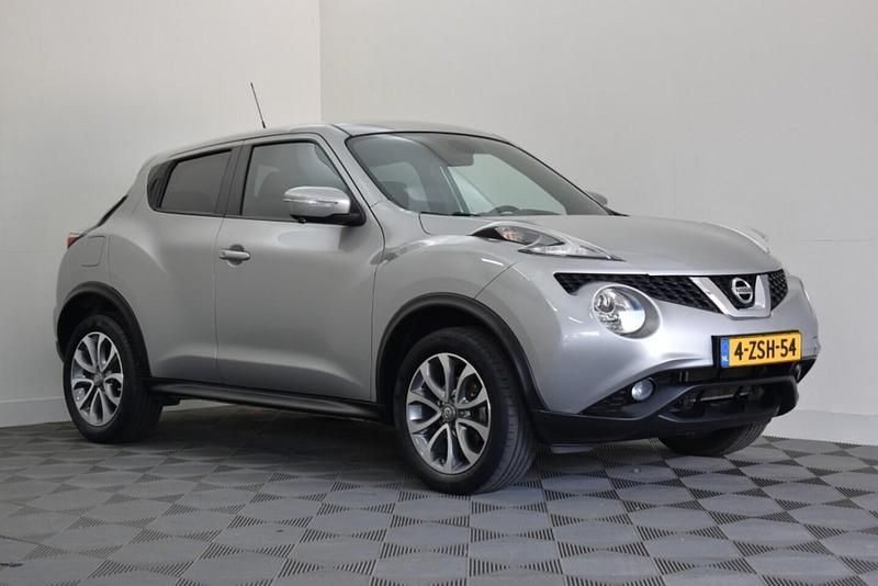 Grijs Occasion 2015 Nissan Juke SUV | € 11.950 (Duur) - Afbeelding 1/4