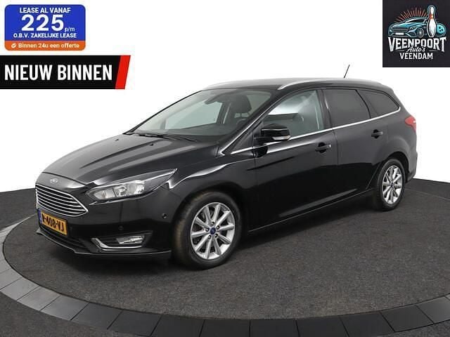 Zwart Gebruikt 2018 Ford Focus Titanium Stationwagen | € 13.899 (Super prijs) - Afbeelding 1/4