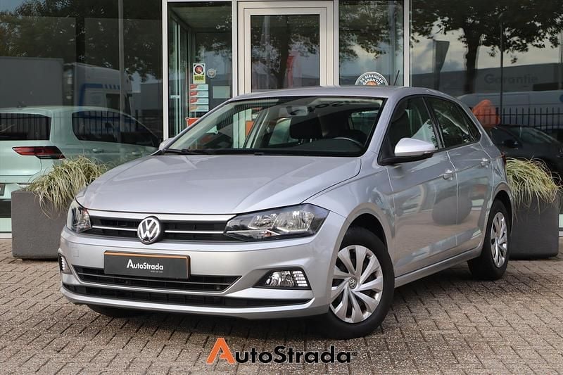 Grijs Gebruikt 2020 VW Polo Comfortline Hatchback | € 14.700 (Super prijs) - Afbeelding 1/4
